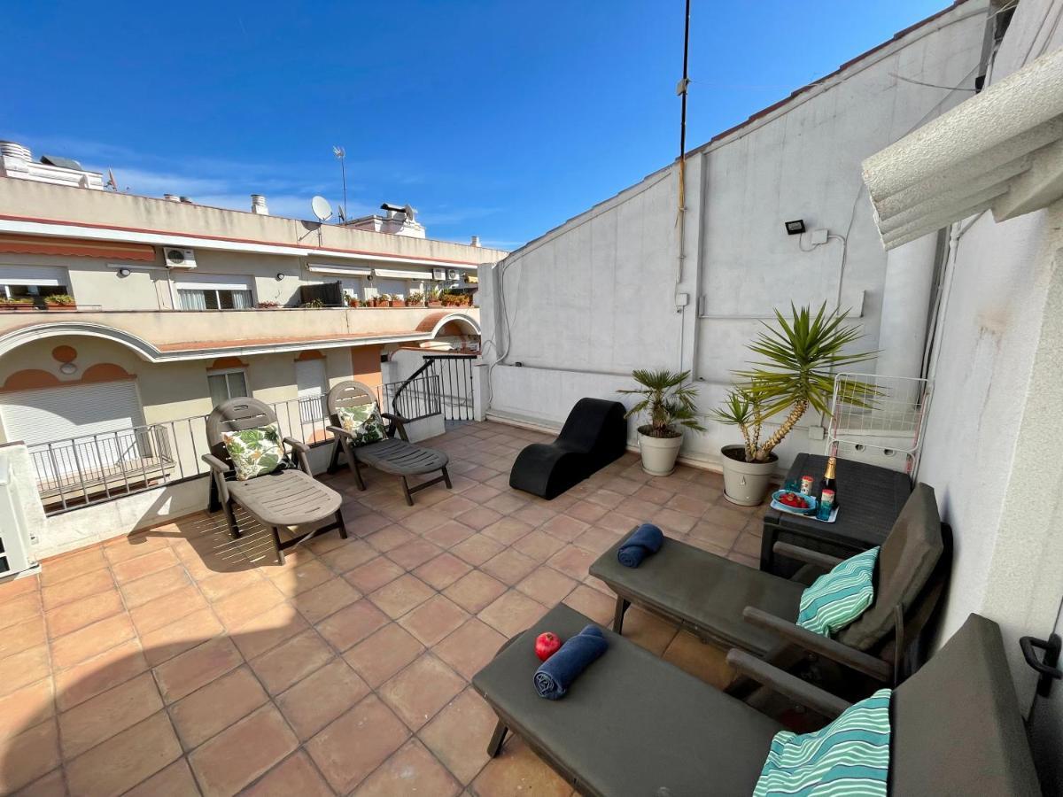 Sea Dreams With Amazing Terrace Apartment Sitges Luaran gambar